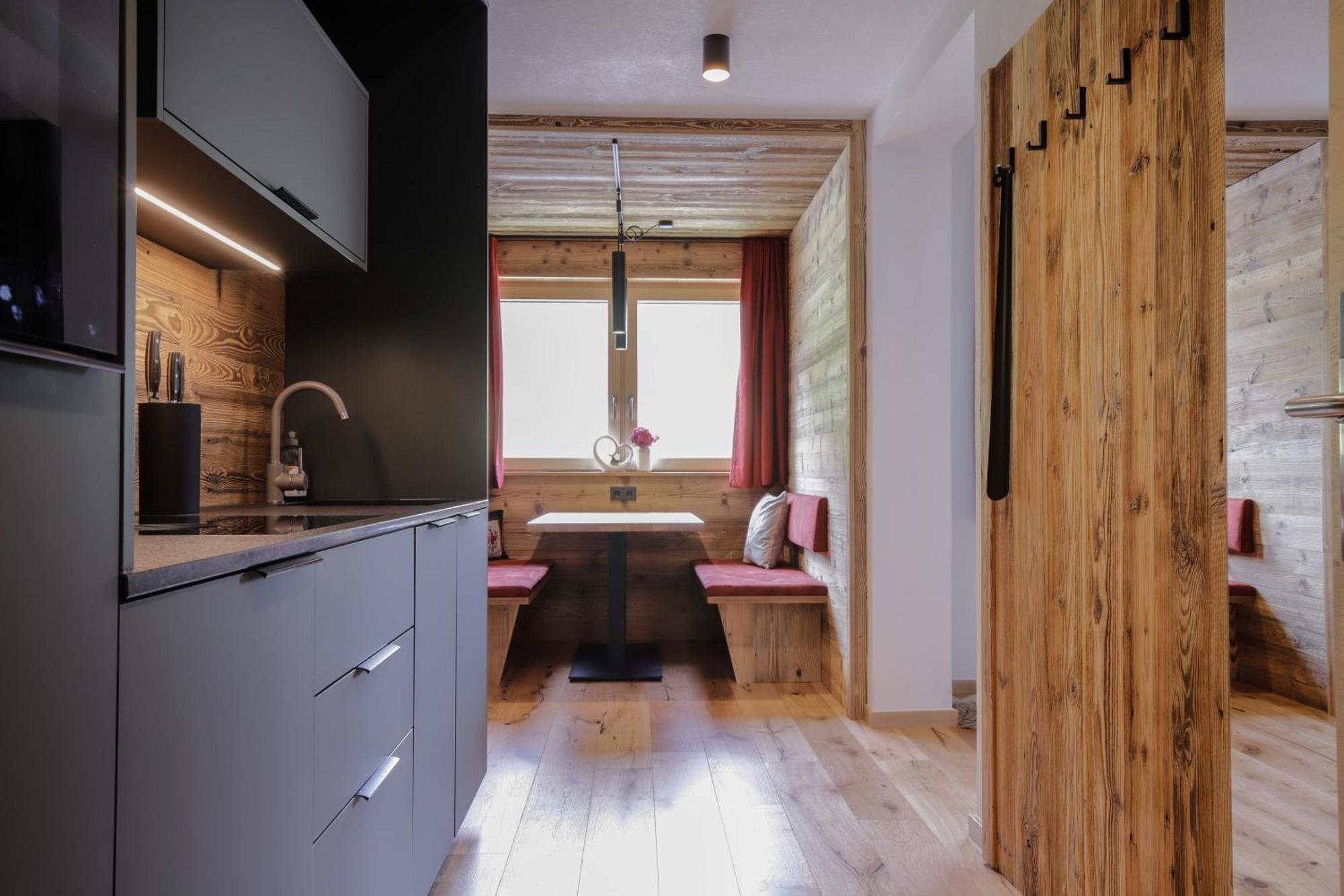 Wolf Apartments Padaun Vals Zewnętrze zdjęcie